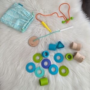 Lovevery Threadable Bead Kit Lacing Toy Drawstring Bag